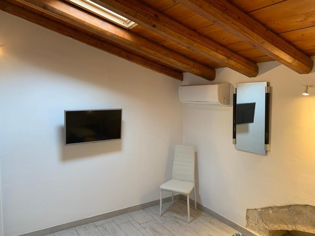 Deni'S Apartments Συρακούσες Εξωτερικό φωτογραφία